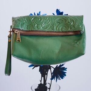 Patricia Nash Green Leather Embossed Foldover Wristlet Clutch Bag Boho Western